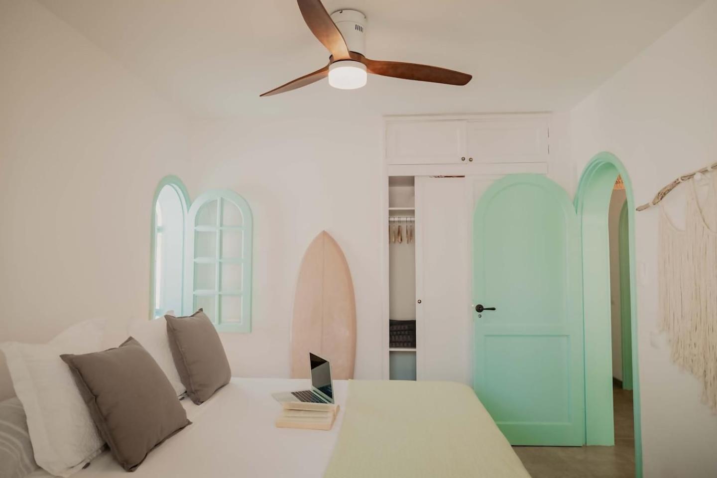 Villa Aloha Jacuzzi Y Vistas Al Mar קורלחו מראה חיצוני תמונה